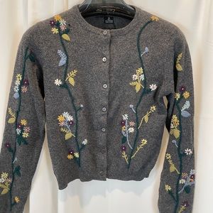 Allegra da version vintage 100% cashmere embroidered sweater size medium